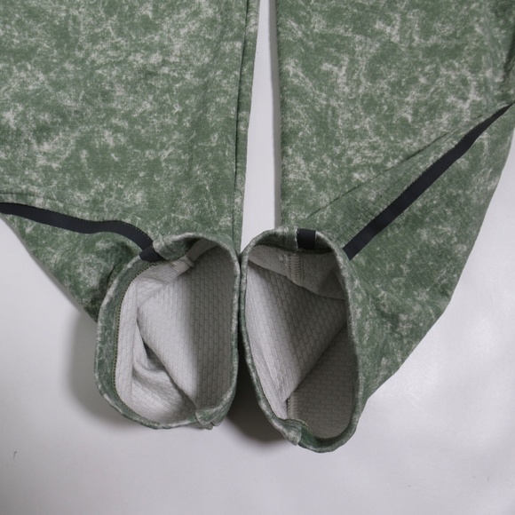 Lululemon Men's Textured Tech Pant Denim Wash Print Green Twill Multi Size XS - Picture 4 of 12